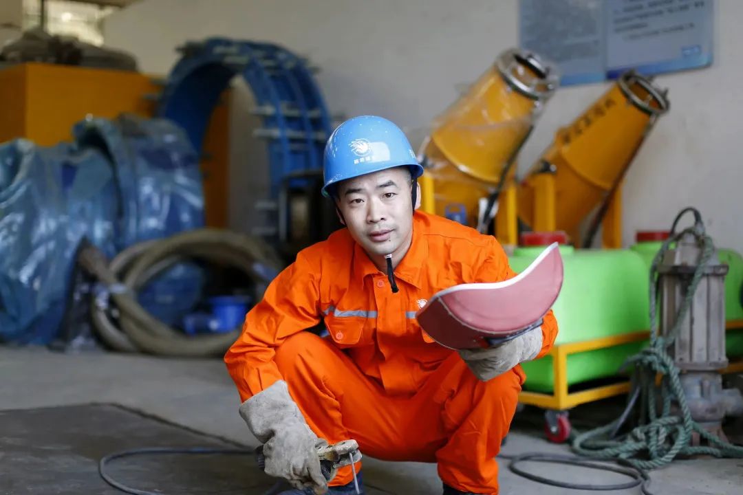 1680746091549587.jpg 1680746091549587.jpg