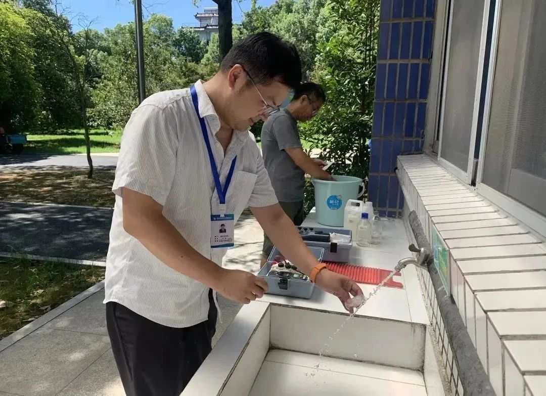 1689305489613972.jpg 1689305489613972.jpg